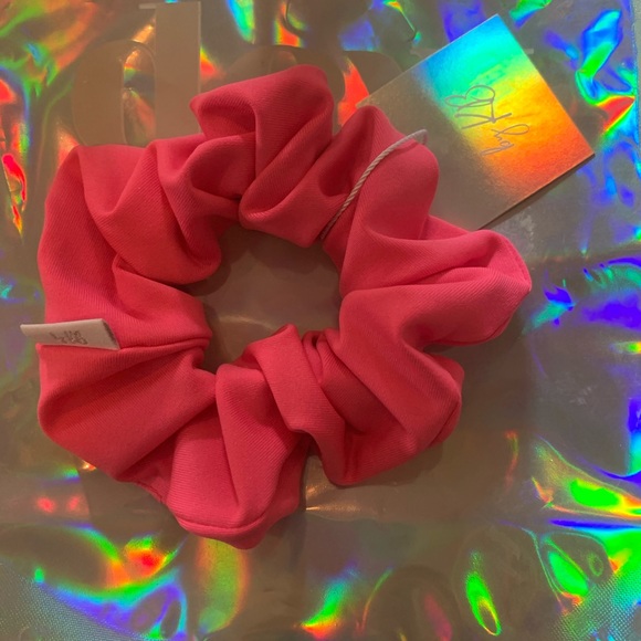 RARE KB Dew Edit Kelly Kapowski II Scrunchie - Picture 2 of 8